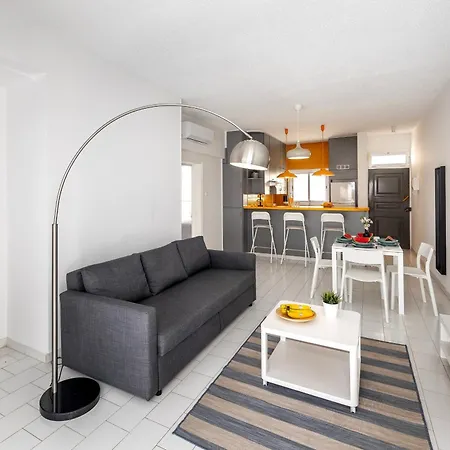 O2 Seaside * بروتاراس